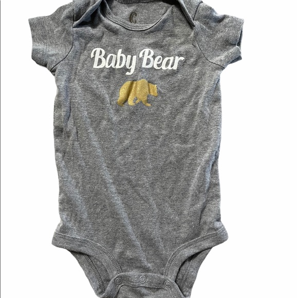 Carter's Other - 🔥FINAL PRICE DROP - MUST BUNDLE WITH 1 OTHER THING - baby onesie